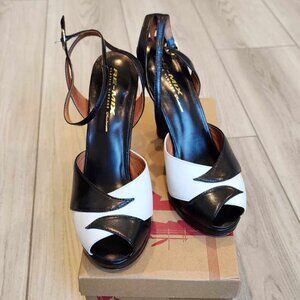 Re-Mix Veronica heels 8.5